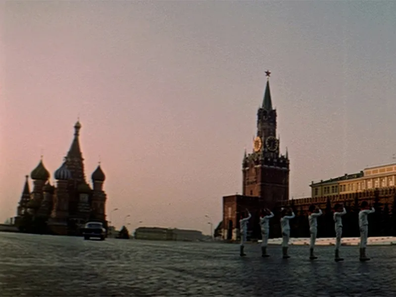 Москва — Кассиопея, Отроки во Вселенной