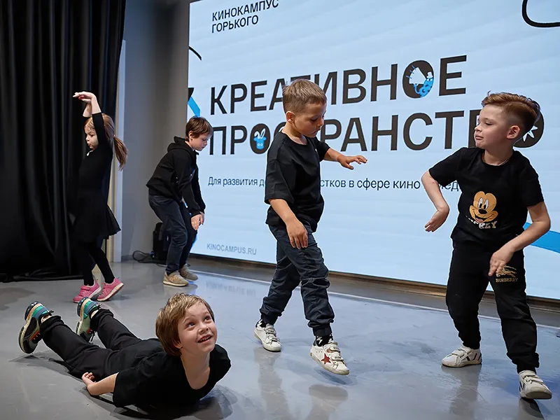 ​​Кинокампус Киностудии Горького приглашает всех желающих на открытые выпускные по кинопрофессиям - 3
