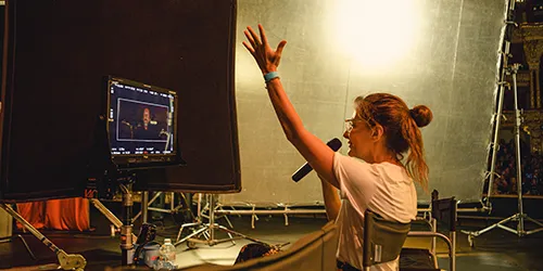 Киностудия Горького и Марс Медиа завершили съемки фильма Анны Меликян о девочке-вундеркинде в опере