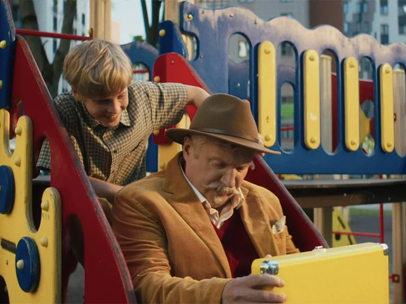 «Атмосфера кино», Киностудия Горького и «Кинокомпания братьев Андреасян» представляют трейлер и постер фильма  «Приключения желтого чемоданчика» - 1