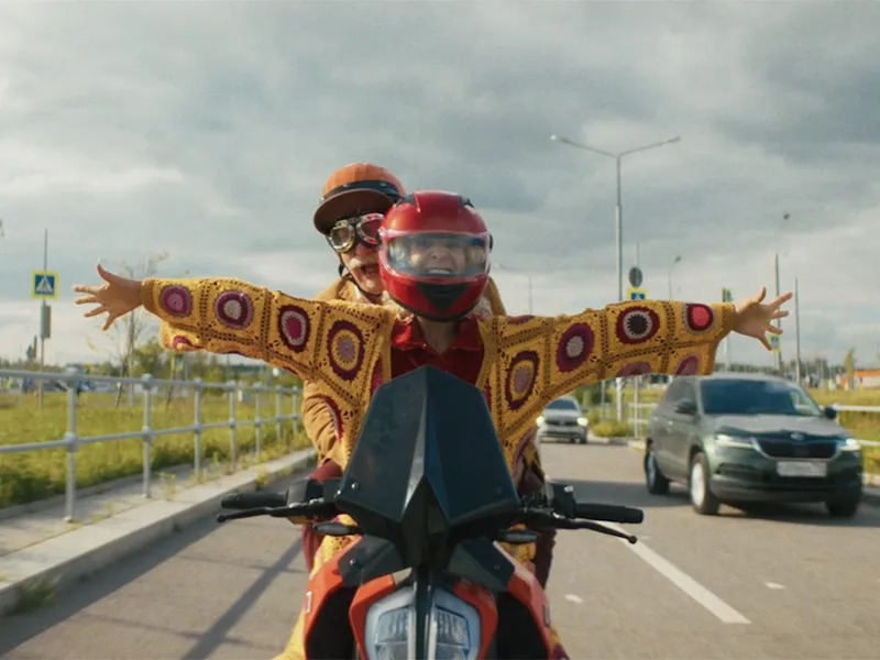 «Атмосфера кино», Киностудия Горького и «Кинокомпания братьев Андреасян» представляют трейлер и постер фильма  «Приключения желтого чемоданчика» - 6